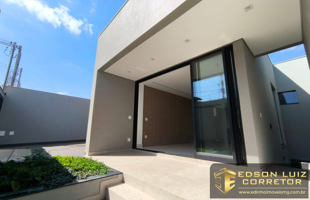 Casa - Alto Padrão à venda no bairro Jardim Castelo Branco