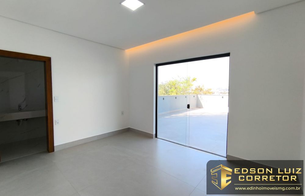 295 - Casa - Alto Padrão à venda no bairro Jardim Castelo Branco - Edinho Imóveis 13