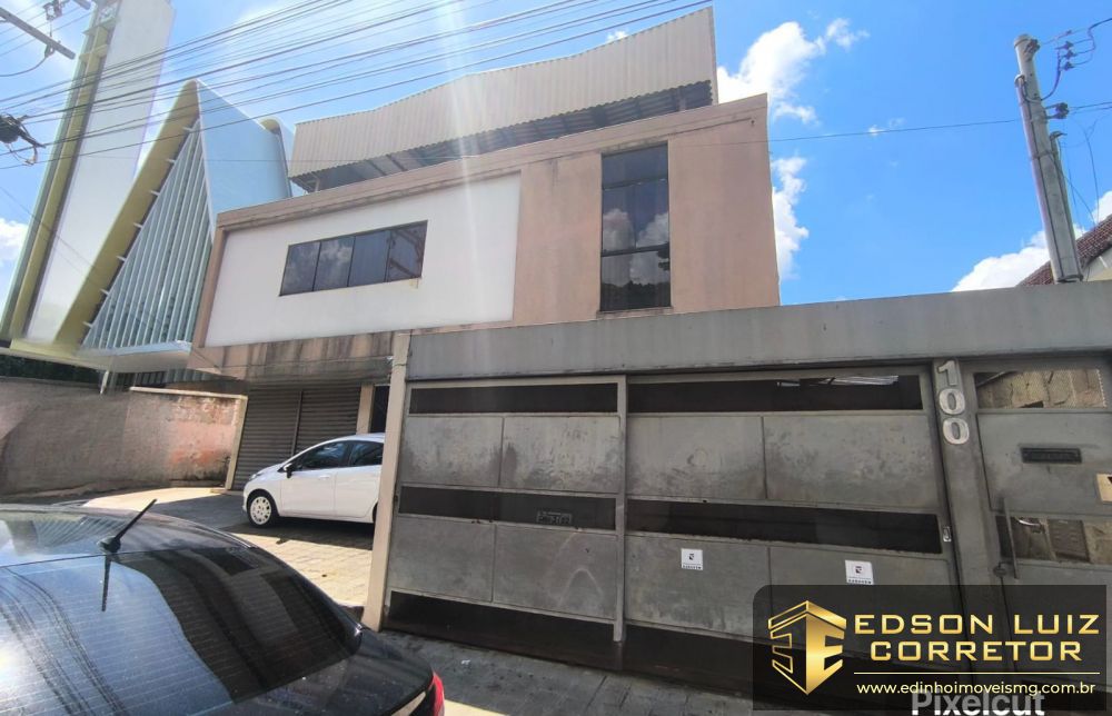 300 - Casa Comercial à venda no bairro Centro - Edinho Imóveis 1