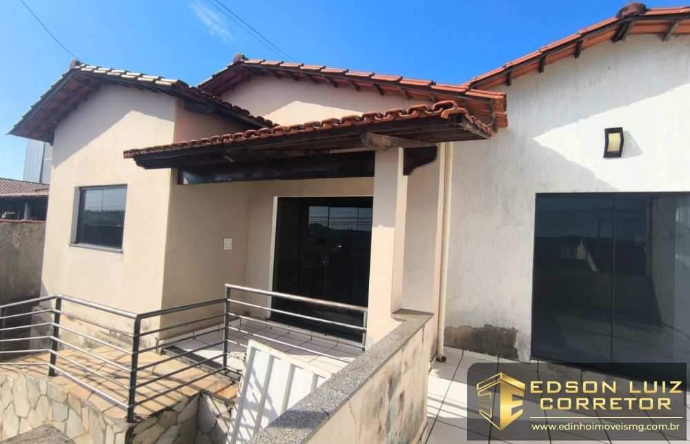 Casa à venda no bairro Recanto da Lagoa