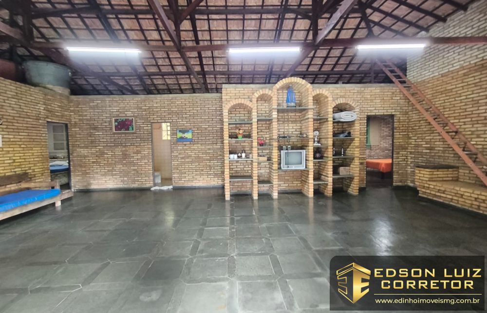 323 - Sítio à venda no bairro Carioca - Edinho Imóveis 3