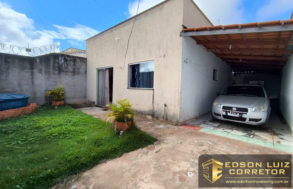 Casa à venda no bairro Jardim das Oliveiras