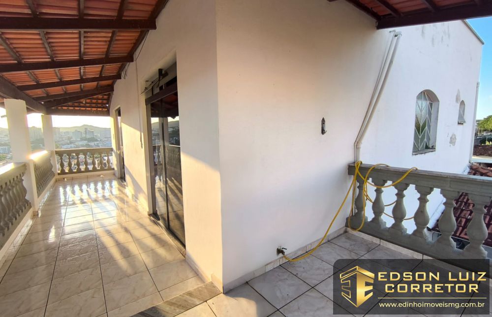 331 - Casa + Loja + Apt à venda no bairro Santo Antônio - Edinho Imóveis 7