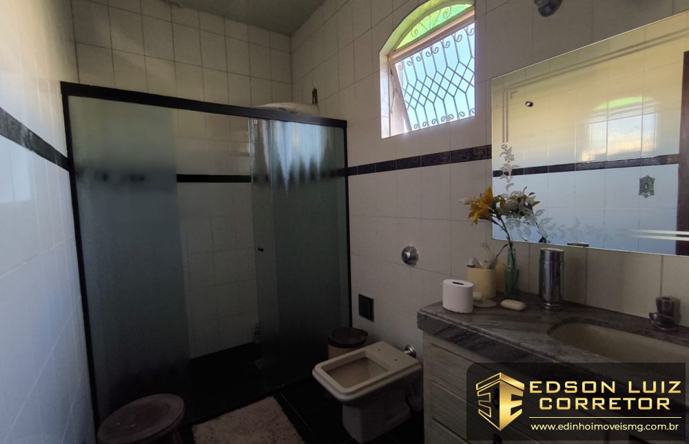 331 - Casa + Loja + Apt à venda no bairro Santo Antônio - Edinho Imóveis 14