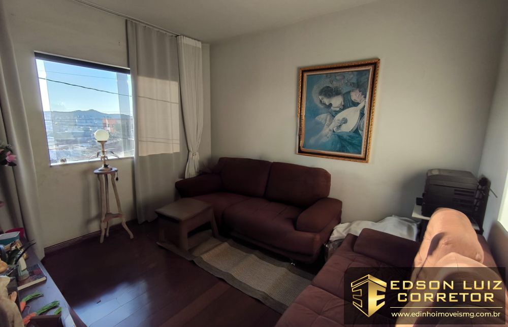 331 - Casa + Loja + Apt à venda no bairro Santo Antônio - Edinho Imóveis 15