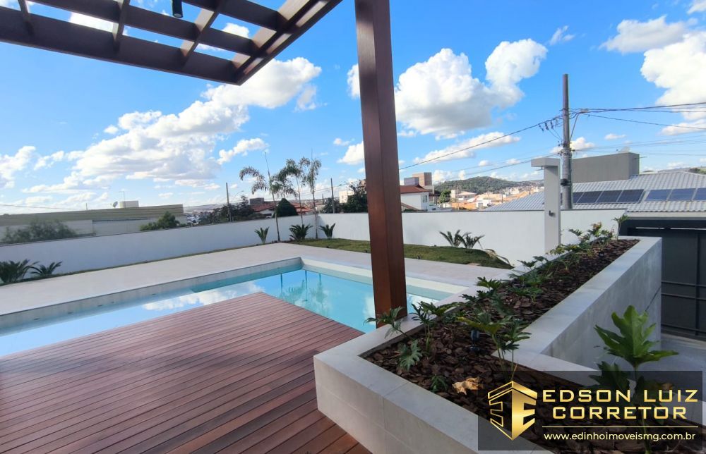 332 - Casa - Alto Padrão à venda no bairro São José - Edinho Imóveis 3