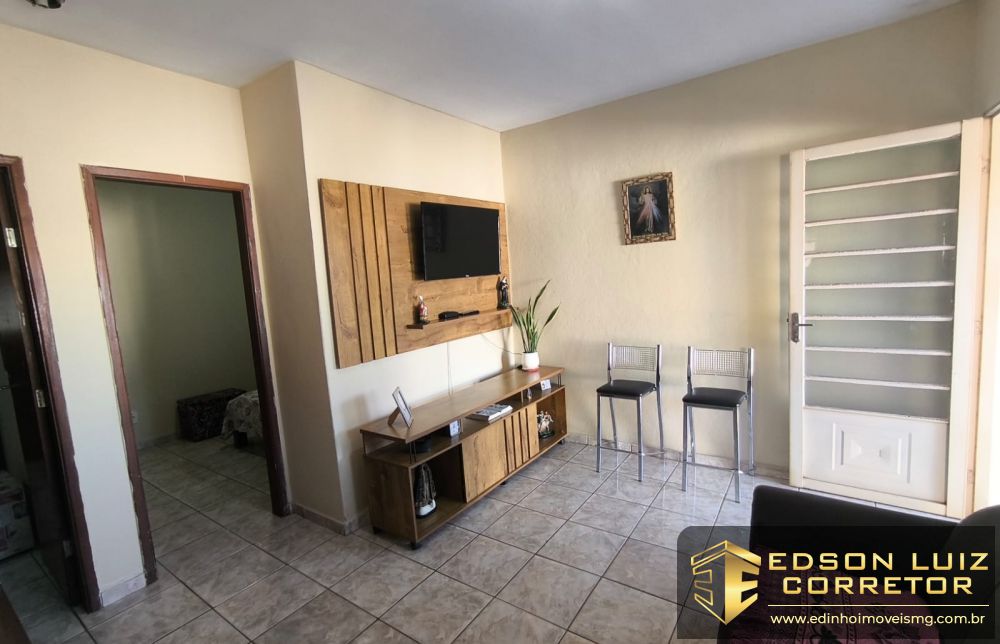 337 - Casa à venda no bairro São Vicente de Paulo - Edinho Imóveis 1