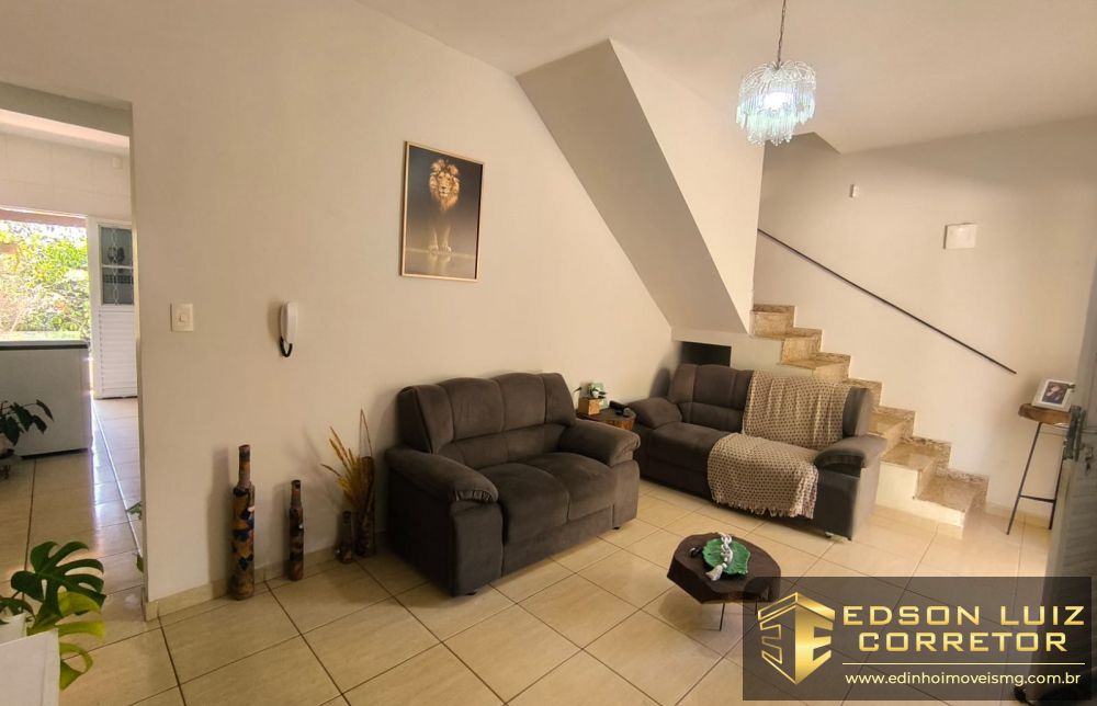 357 - Chácara à venda no bairro Chácara Pavão - Edinho Imóveis 1