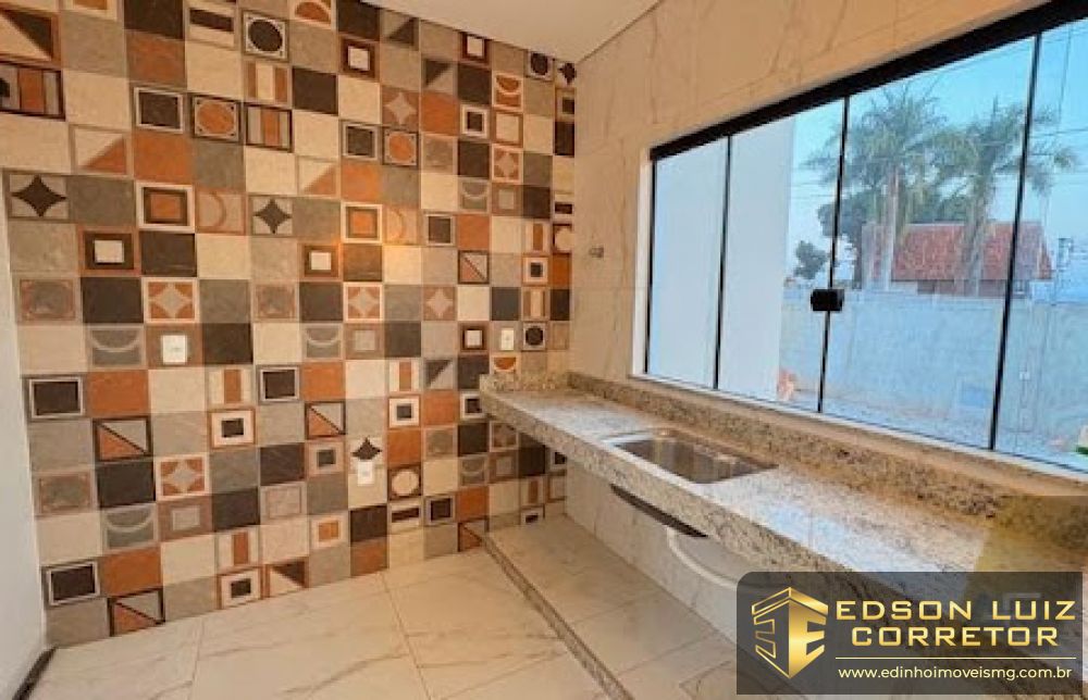 363 - Casa à venda no bairro Padre Libério - Edinho Imóveis 1