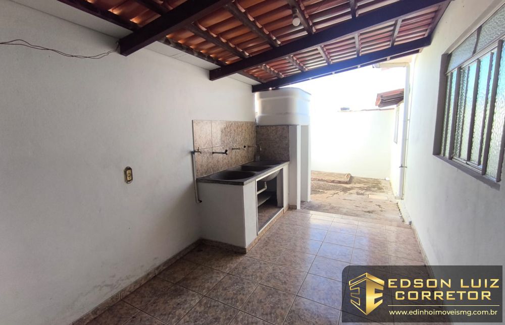 379 - Casa &agrave; venda no bairro Esplanada - Edinho Im&oacute;veis 4