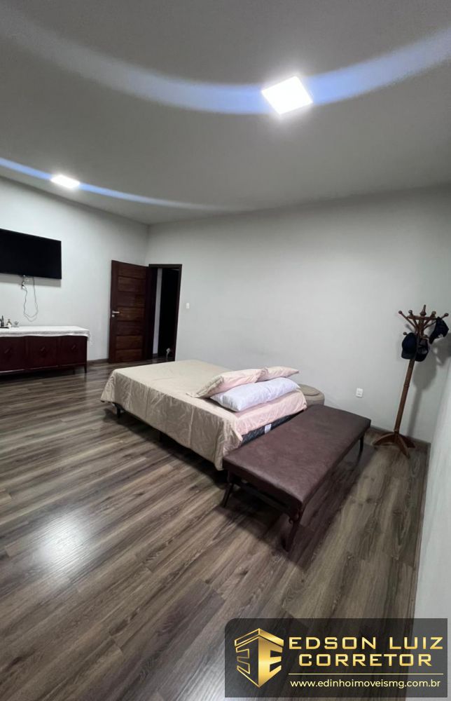 380 - Casa &agrave; venda no bairro Jardins - Edinho Im&oacute;veis 9